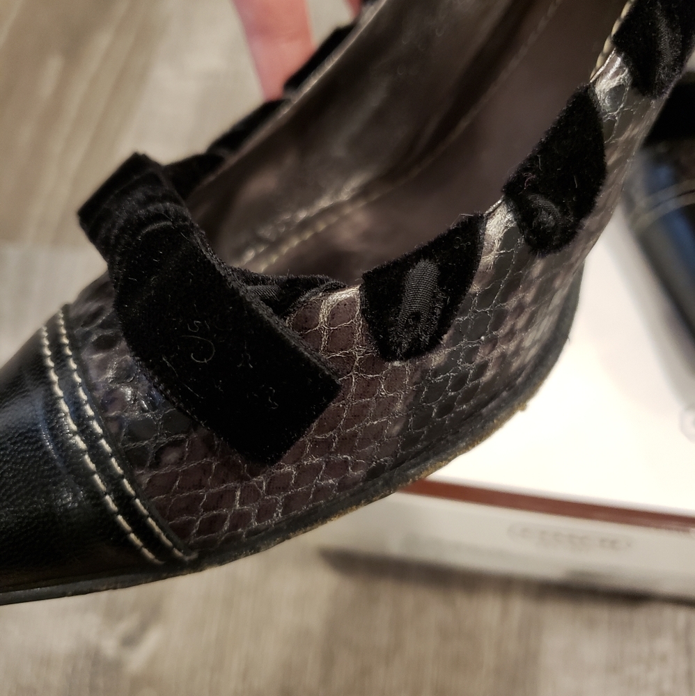 Coach Sue Printed Python Pumps With Bow Size 8 Gr… - image 7